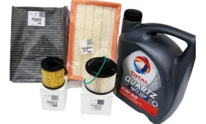 Zestaw filtrów i oleju Total Quartz 5W-30 do Peugeot 407 2.0 HDI. W zestawie filtry powietrza, oleju, paliwa i kabinowy.