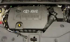 Silnik Valvematic w Toyota Avensis T27 1.8 benzyna. Czysty i zadbany, gotowy do jazdy.